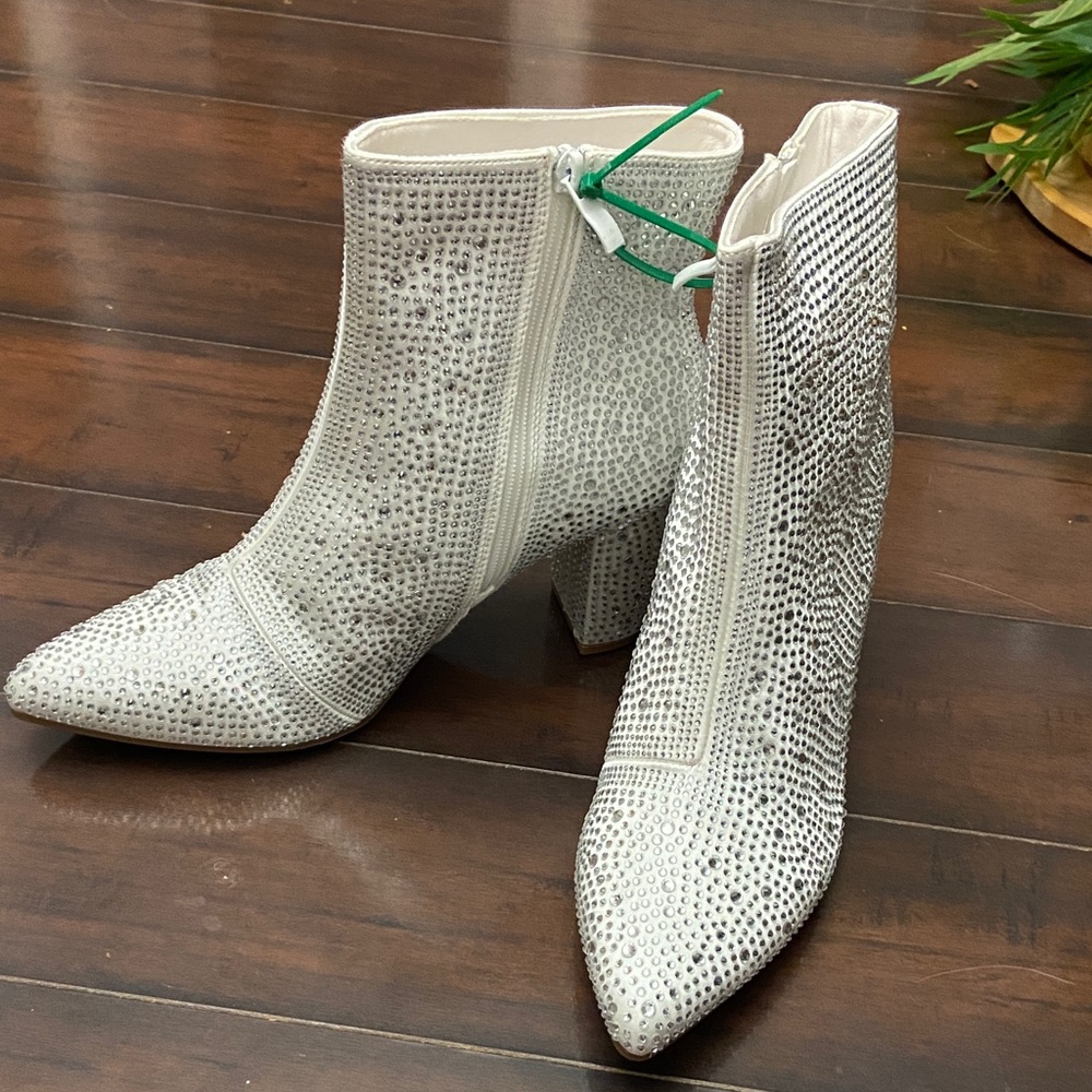 Elegant White Studded Ankle Boots